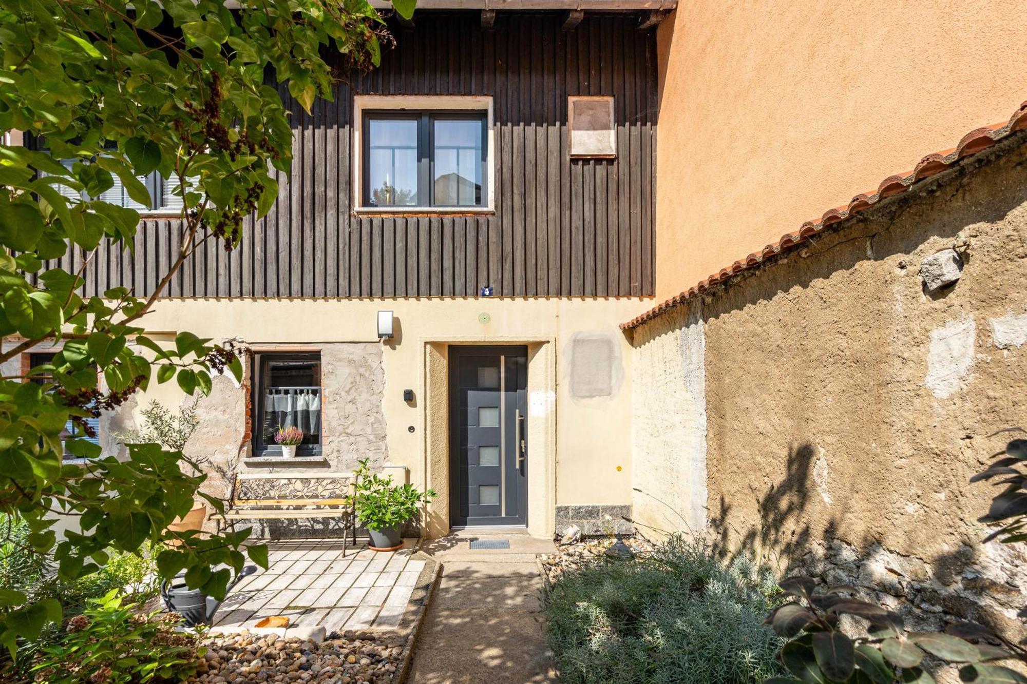 Ferienhaus Unterm Schloss 바우트젠 외부 사진